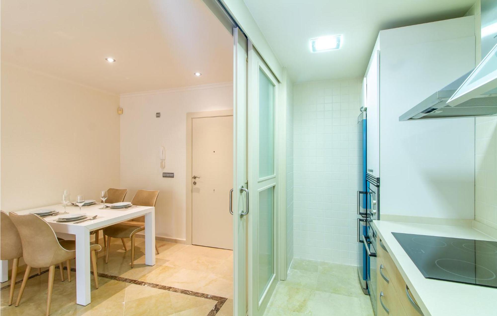 Lovely Apartment In Los Alcazares With Kitchen Exterior foto